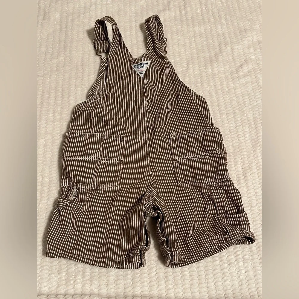 2009 Pinstripe Oshkosh B'Gosh Children's Overall Bib Shorts brown VNTG
